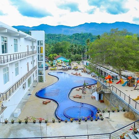 Saru Blue Sapphire Hotel Udawalawe Eksteriør bilde