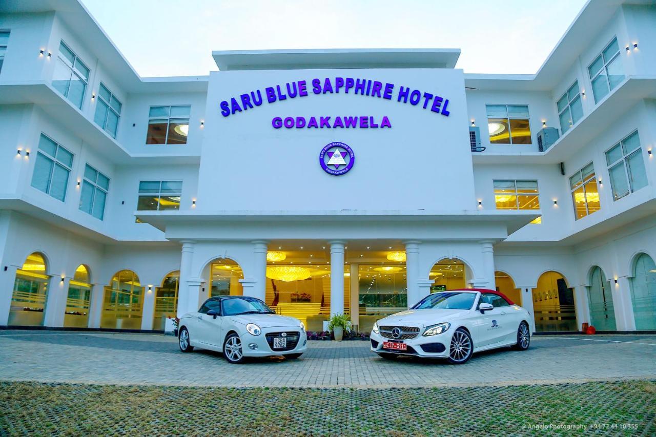 Saru Blue Sapphire Hotel Udawalawe Eksteriør bilde
